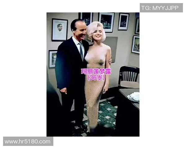 足球明星化身蜡像的奇幻瞬间揭示了他们背后的真实故事与魅力